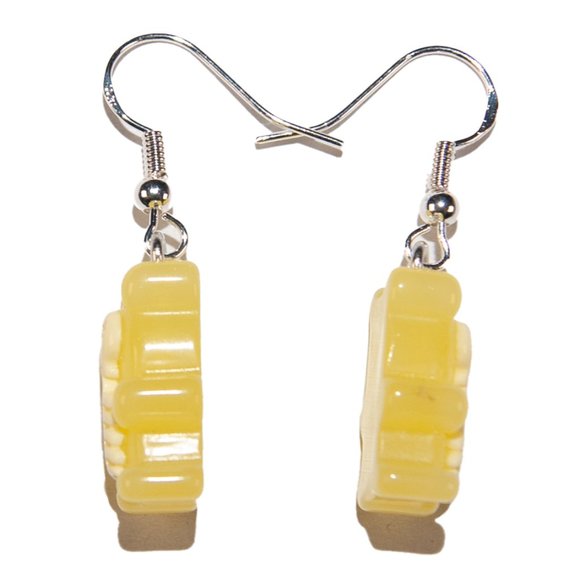 3=$25 Skeleton Gummy Bear Earrings Pastel Yellow Hypoallergenic 925 silver - Picture 3 of 3